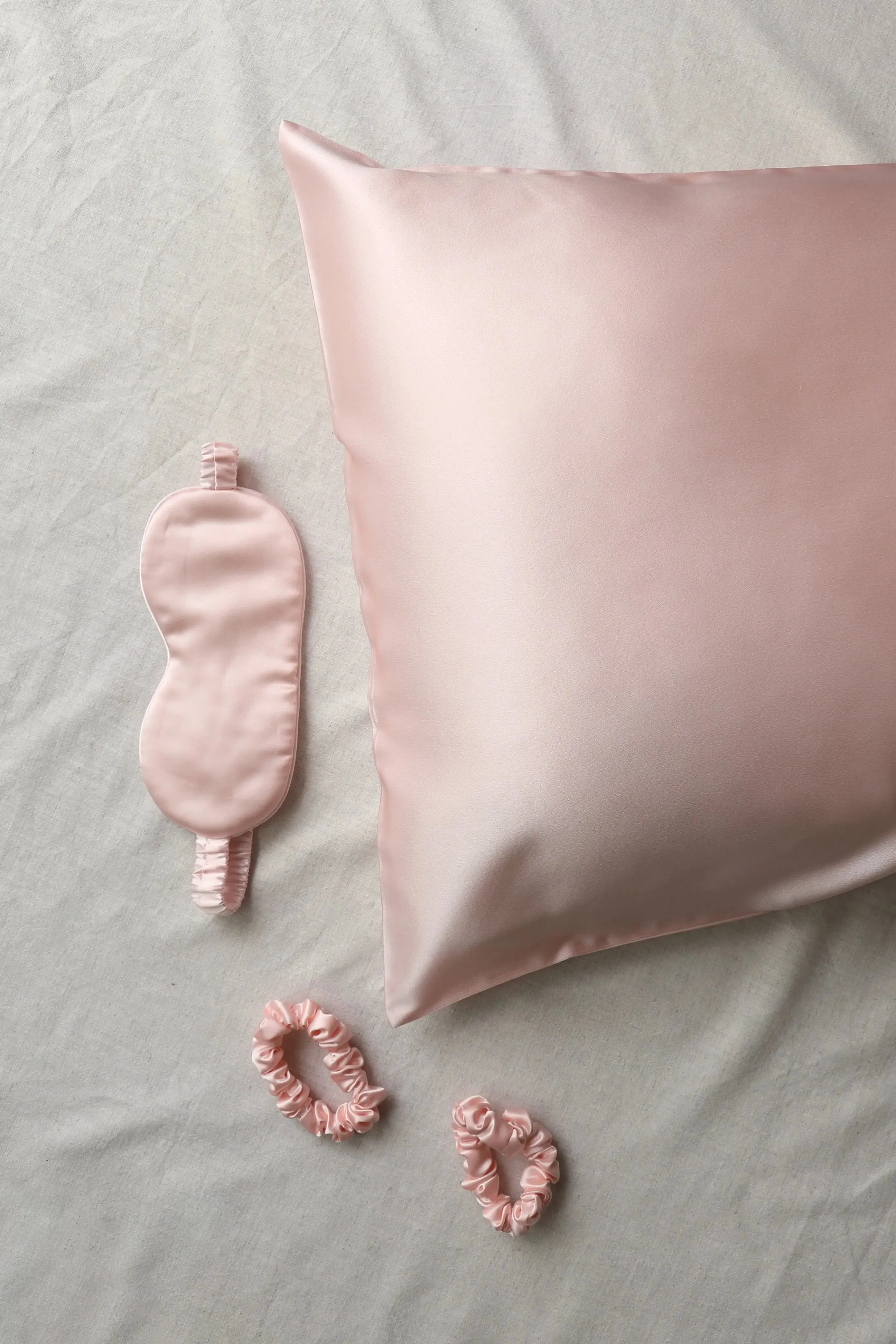 100% Mulberry Silk Pillowcase & Eye Mask Set - Pink