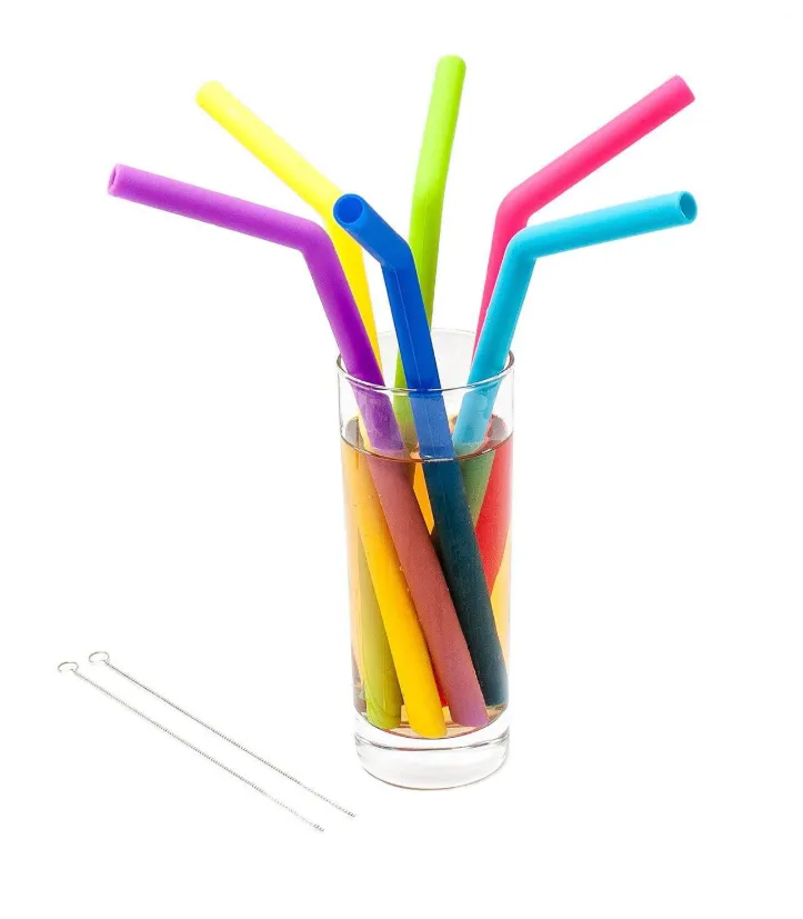 AWESOME REUSABLE RAINBOW SILICONE STRAWS (PACK OF 6   CLEANING BRUSH)