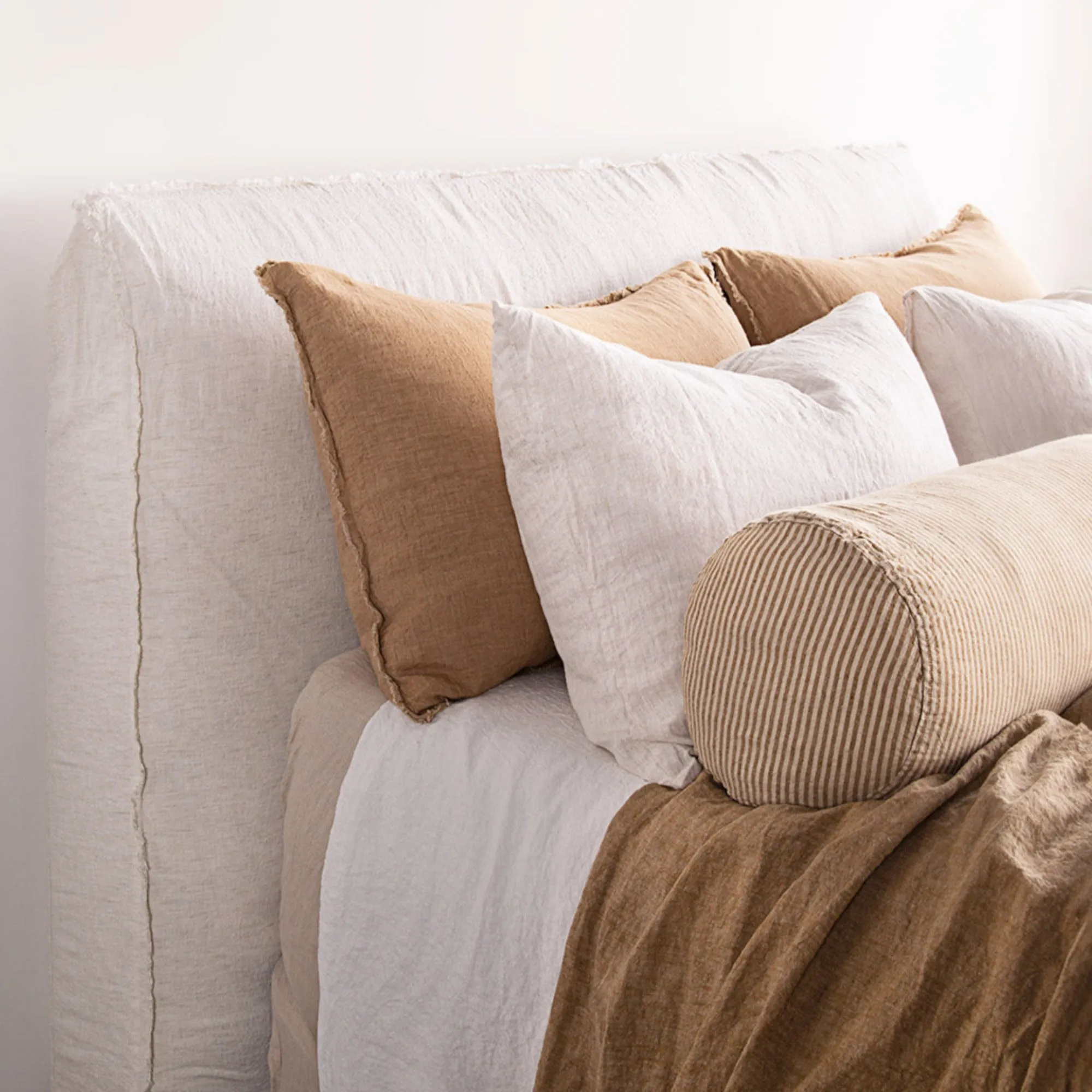 Basix Linen Pillowcase - Petra