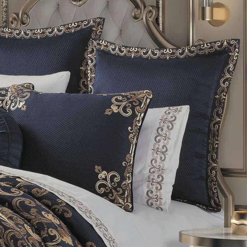 Caruso Comforter Set