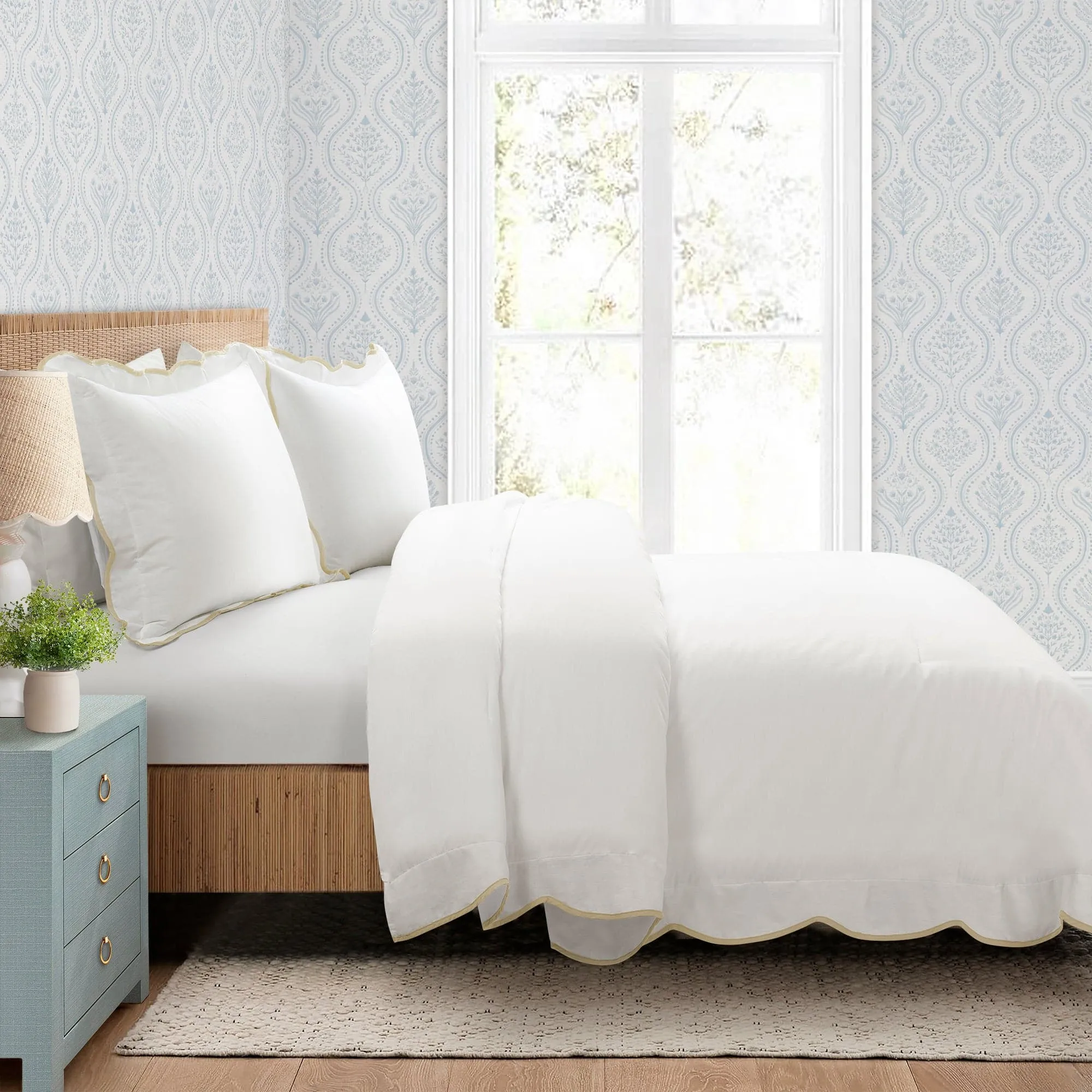 Coastal Chic Scalloped Edge 3 Piece Comforter Set