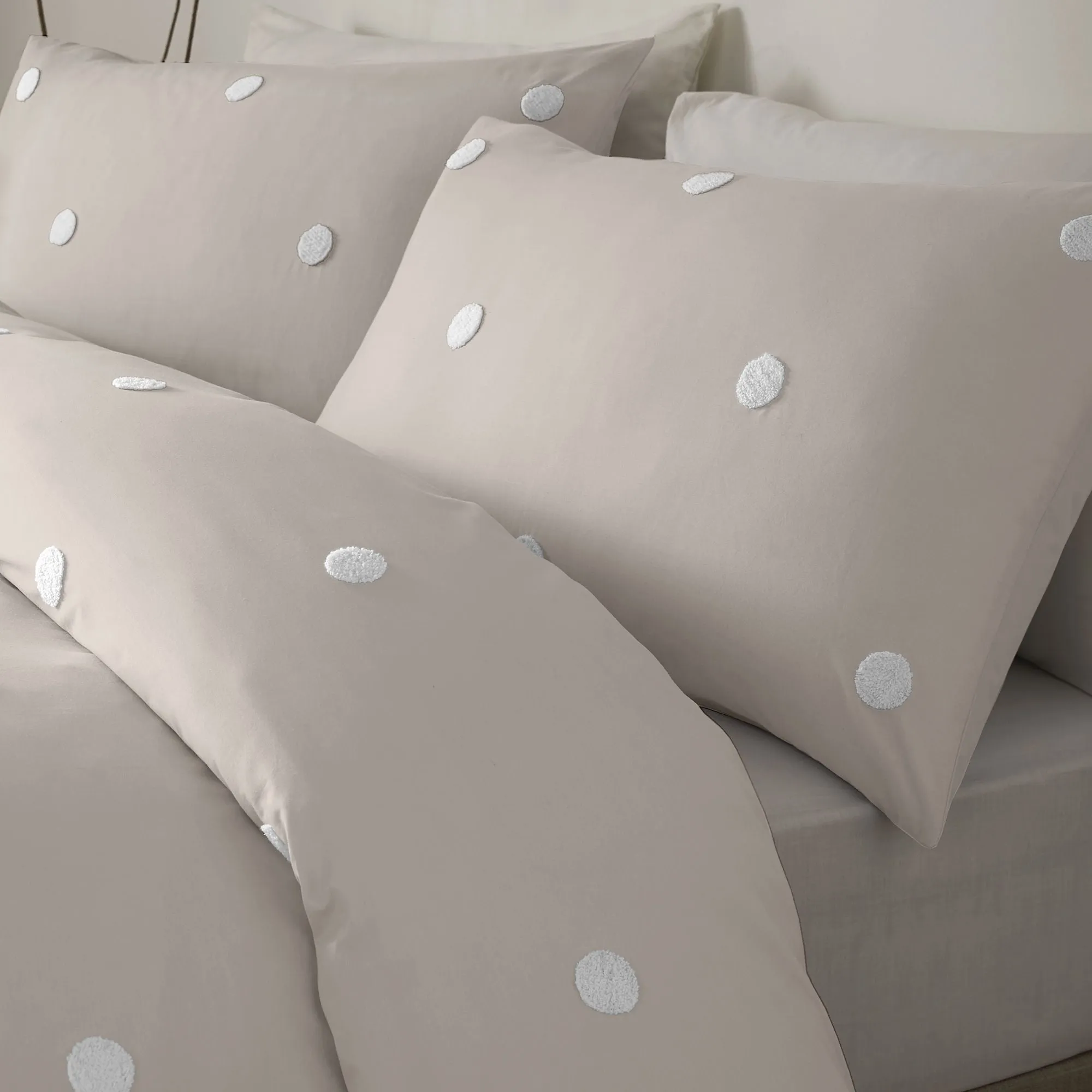 Dot Garden Duvet Cover Set by Appletree Boutique in Linen with White Dots