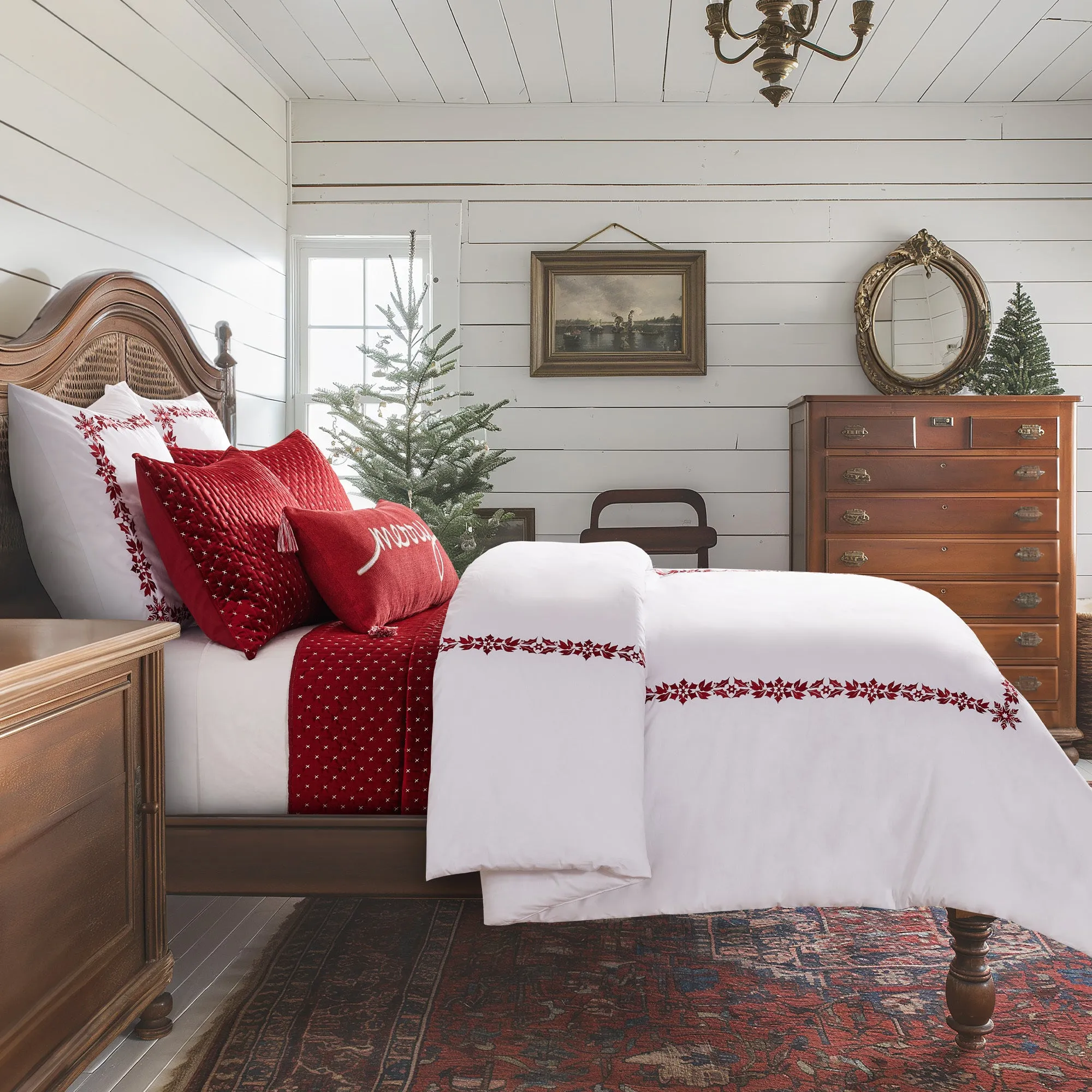 Holly & Thistle Comforter Set