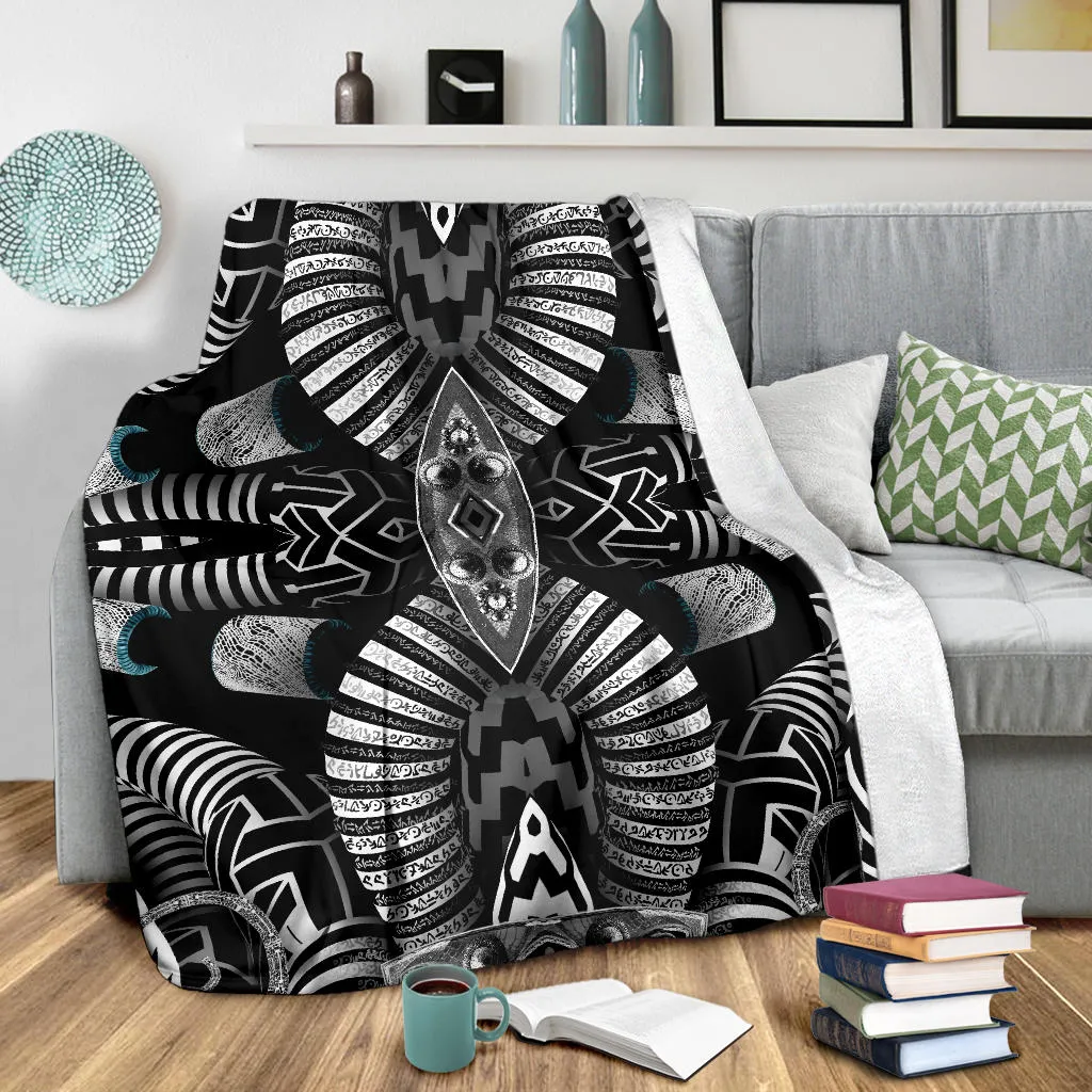 Hypnotica Micro Fleece Blanket