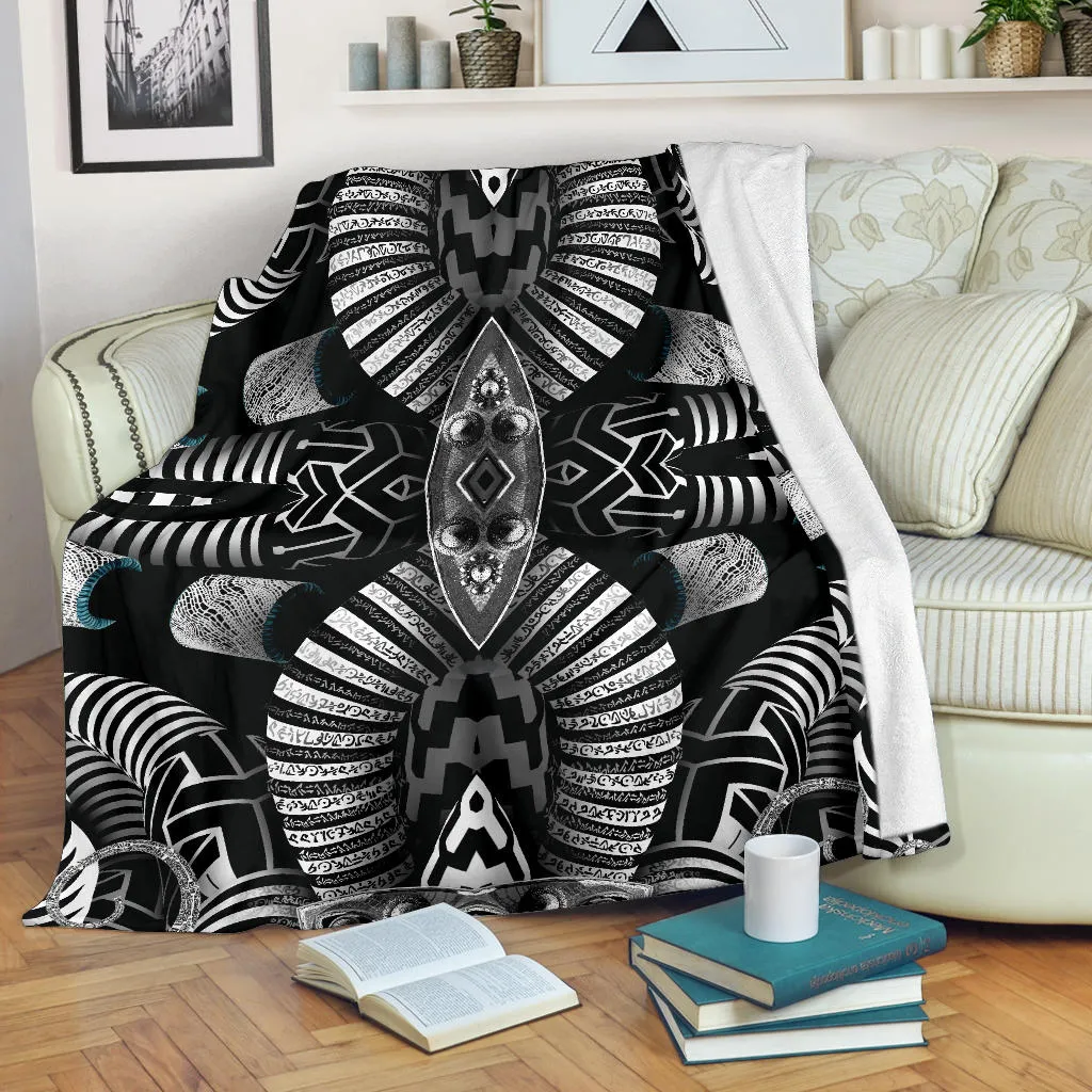 Hypnotica Micro Fleece Blanket