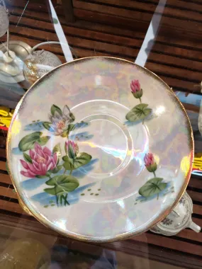 Iridescent lily pad teacup saucer