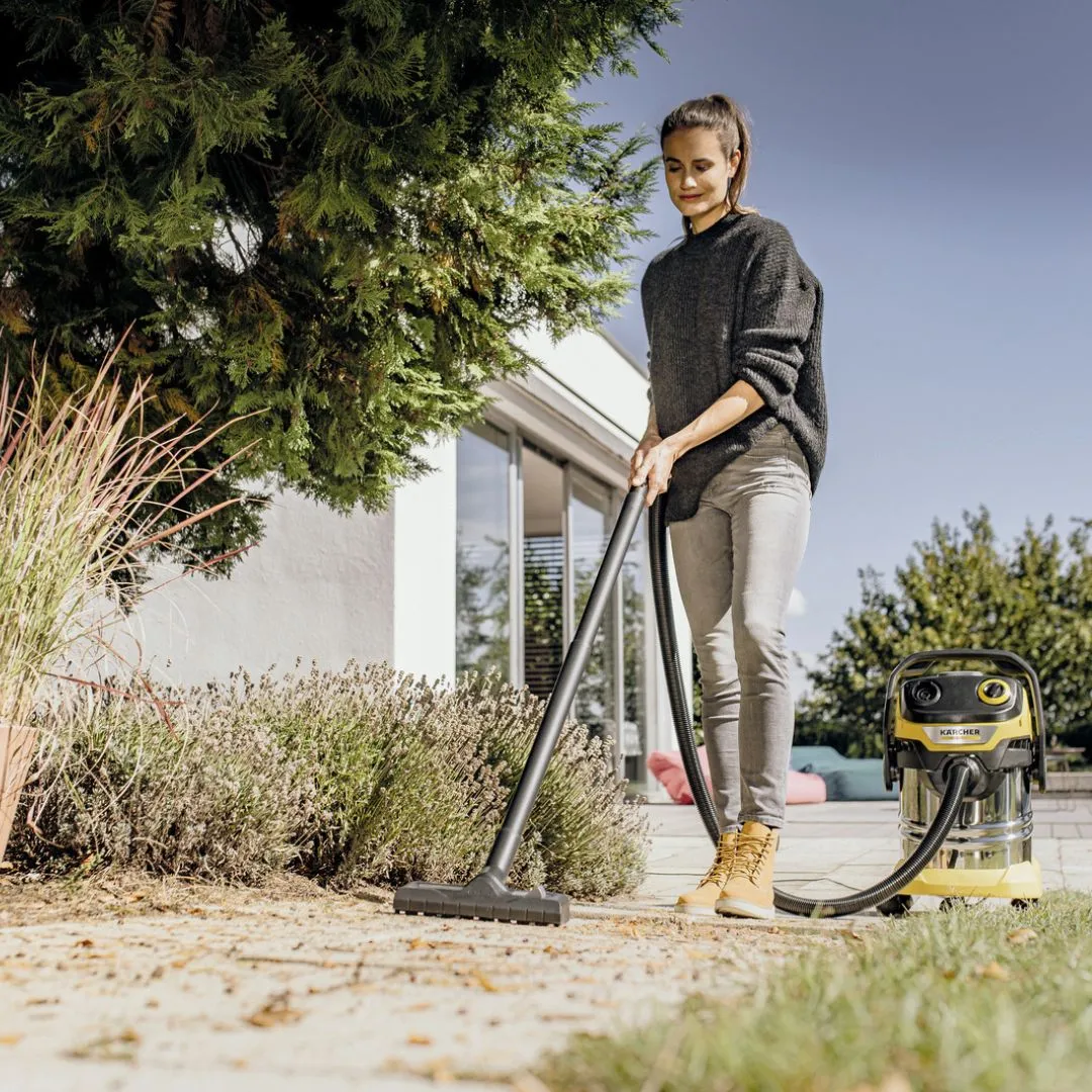 Karcher WD5SV 1100W Wet & Dry Vacuum Cleaner