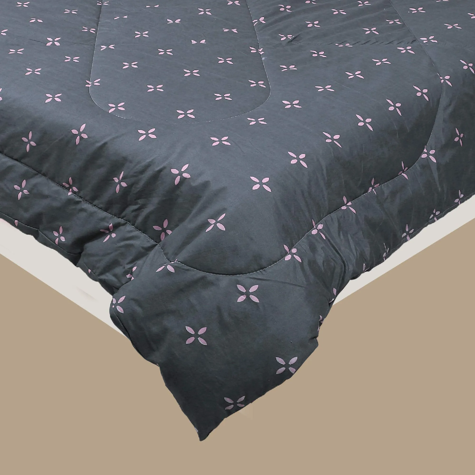 Kuber Industries Floral Design Microfibre Reversible Comforter, Double (Black 150 GSM)- CTKTC033154