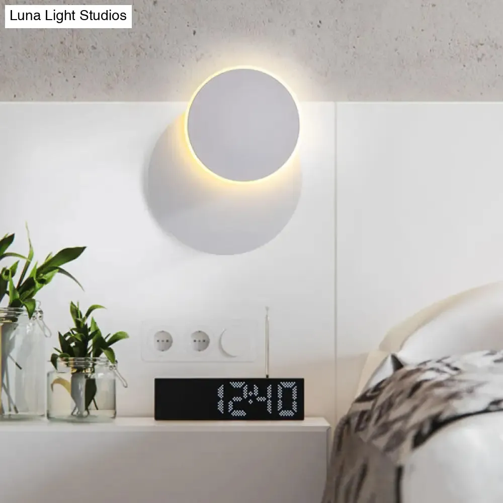 Modern LED Wall Light: Stylish Acrylic Sconce for Kitchen or Child's Bedroom