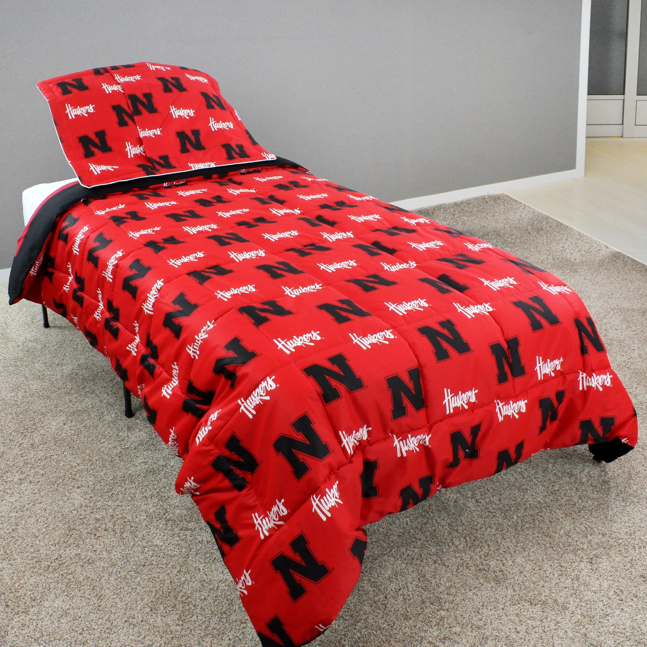 Nebraska Huskers Reversible Cotton Comforter Set