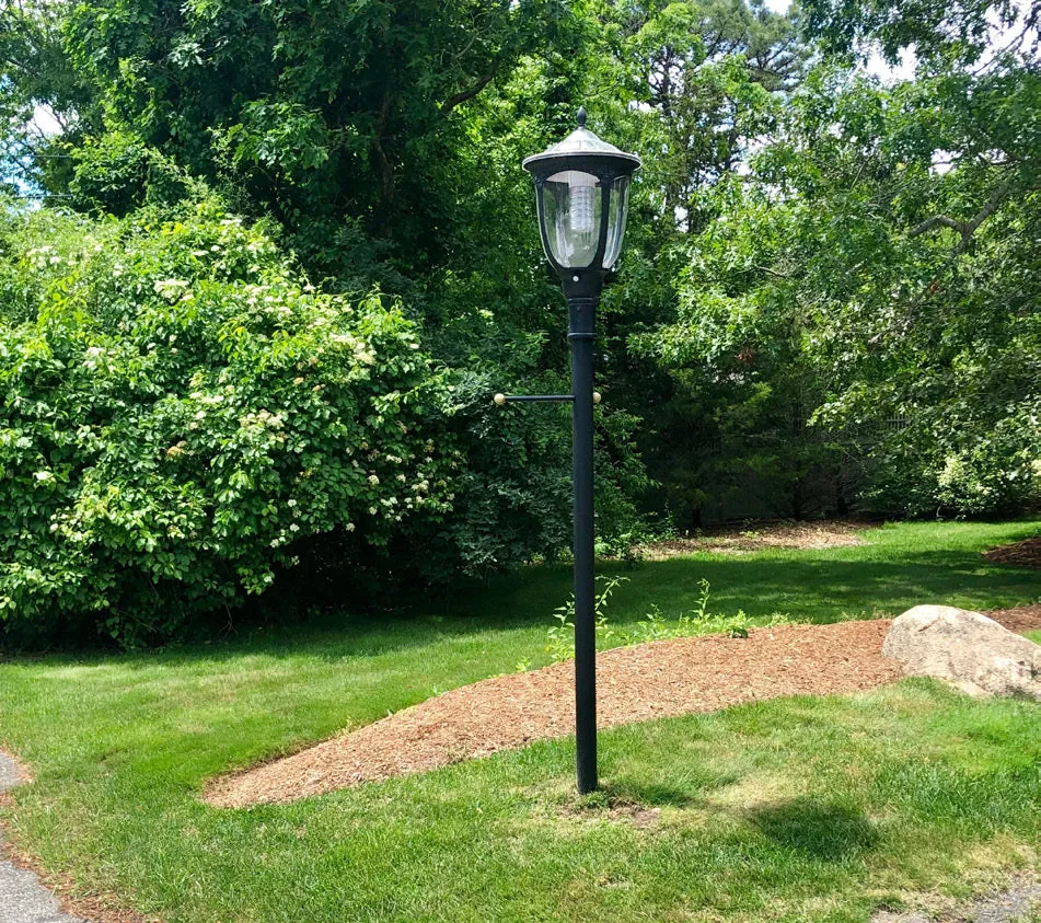 Off-Grid LED Solar Post Top Light, 2000 Lumens, 4000K