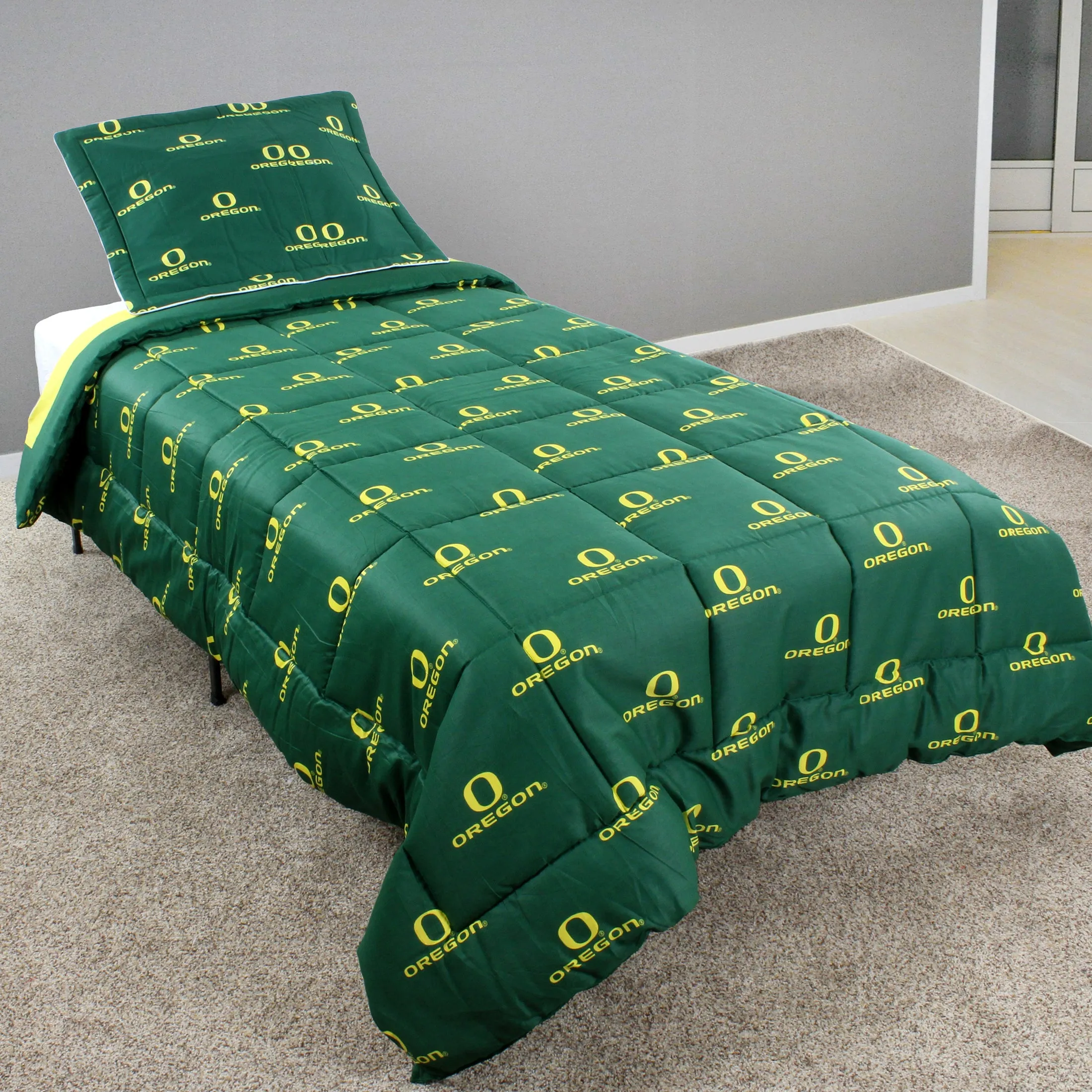 Oregon Ducks Reversible Cotton Comforter Set