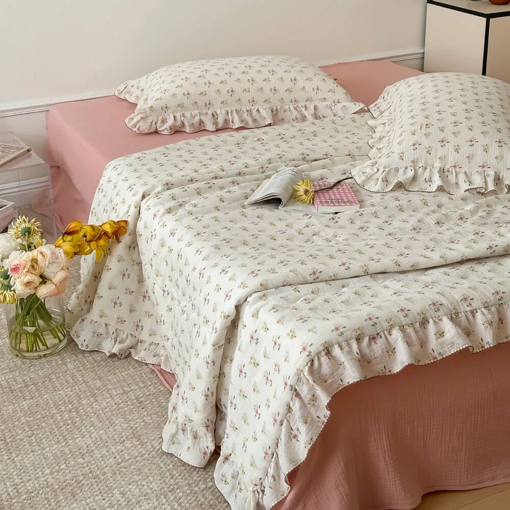 Reversible Cotton Quilt Set