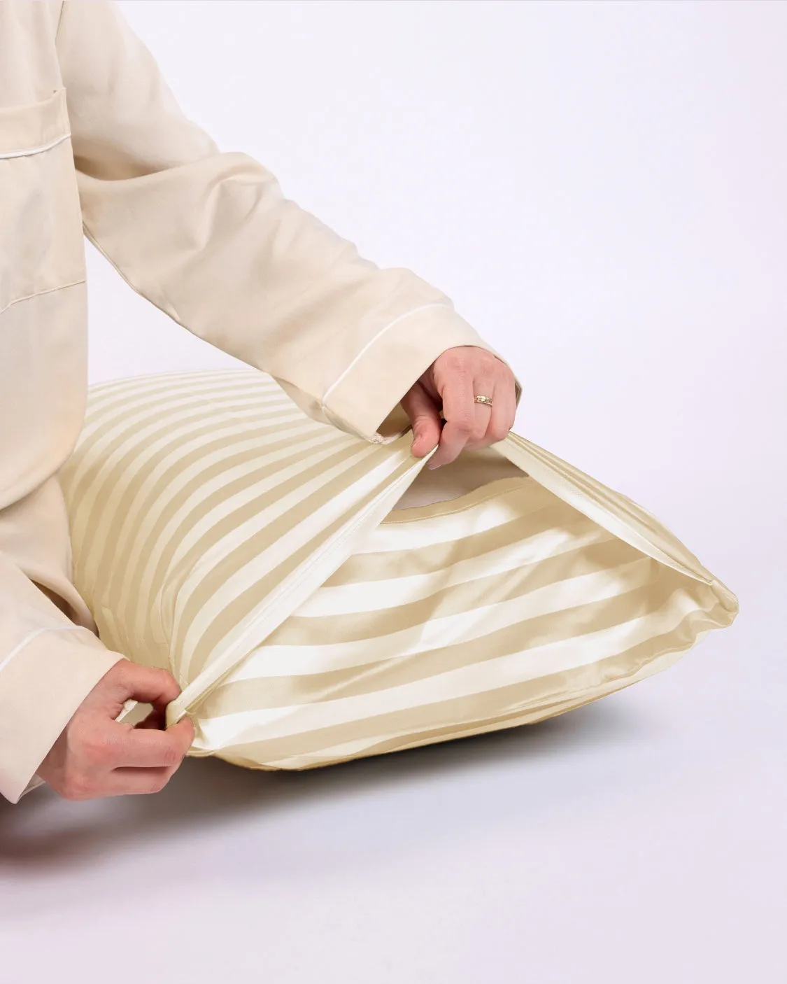 Silk Pillowcase - Biscotti Stripes