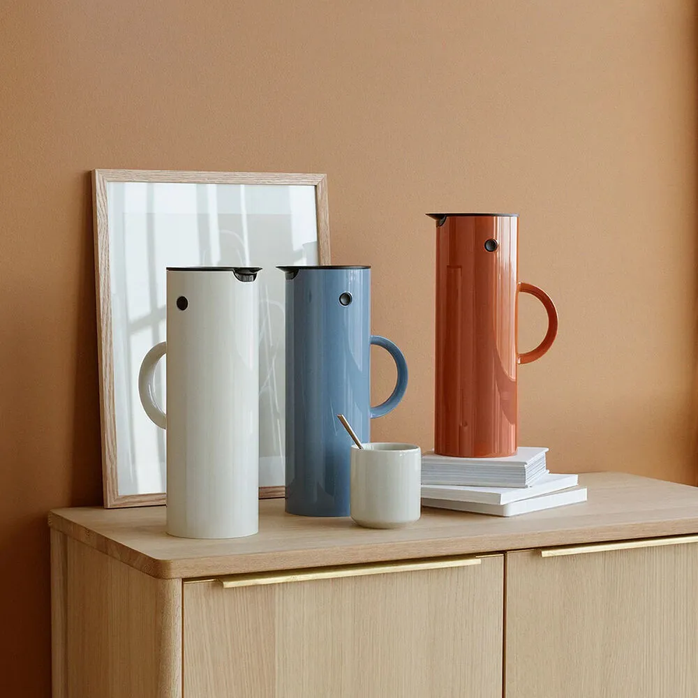 stelton | em77 vacuum jug | sand